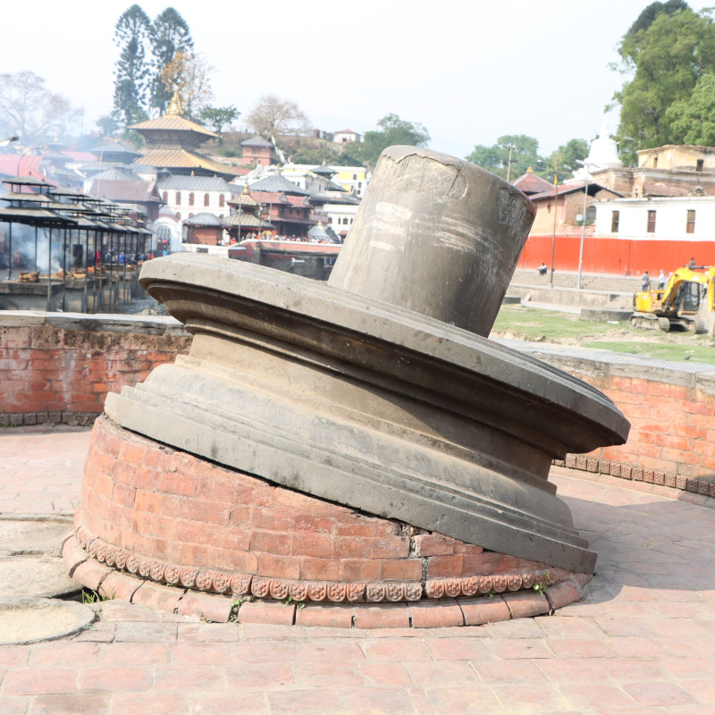 Vīrāṭeśvara Mahādeva, Rājarājeśvarī cremation ground, Pashupati
